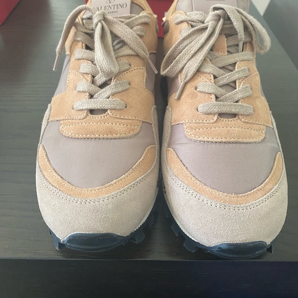 Valentino Sneakers *Authentic with receipt* - Picture 3 of 4
